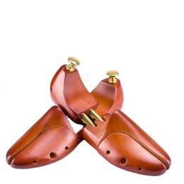 FamtiYaa 2Pcs Footwear Lasts Shoe Tree Wooden Adjustable Flats Pumps Shaper Rack Expander Man Women Brown ensanchador de zapatos 240326