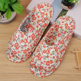 Slippers Women Fabric Vintage Floral Men Home Indoor Soft Travel Lady Cotth Sewing Comfy Flat Shoe Confinement