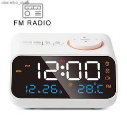 デスクテーブルクロックMordern FM Radio LED目覚まし時計のベッドサイドウェイクアップ。温度温度計湿度湿度計を備えたデジタルテーブルカレンダー24327