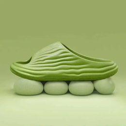 Slippers Slippers Summer Eva Soft Sole Home Unisex Indoor and Outdoor Bathroom Couple Style Cucumber Tablets H240327