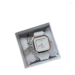 Wristwatches Square Watch For Women Niche Students Minimalist Middle And High School Men Fashionable Sporty