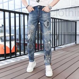 Men's Jeans Designer Brand European Trendy for Men in Autumn, New Fashionable Printed Hot Diamond Stretch Slim Fit and Versatile Small Leg Pants XES9