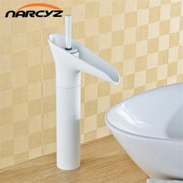 Bathroom Sink Faucets White Painted Deck Mount Waterfall Faucet Vanity Vessel Sinks Mixer Tap Cold And Water 8007W