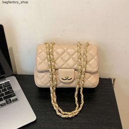 Handbag Designer Sale 50% Discount Branded Women's Bags Handheld Bag for Womens New Trendy Shoulder Crossbody Leather and Versatile Chain