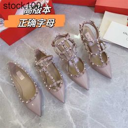 Valentins Shoe High Version Valencia Vt High Heels 2024 New Pure Desire Baotou Pointed Thin Heel Riveted One Line Buckle Sandals