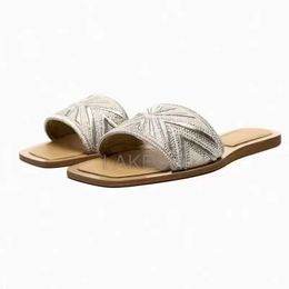 Dress Shoes 2024 Women Slippers Summer Flat Sandals Luxury Brand Casual Flip Flops Comfort Non-slip Female Slides Beach H240527 CF23