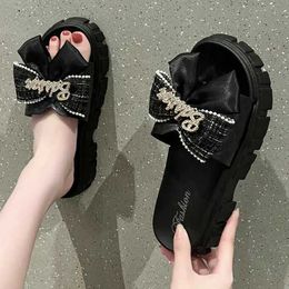 Slippers Chain bead slider in shoelaces smooth block womens platform fashionable 2024 summer luxury rubber PU cotton fabric Ca H240328PJOO