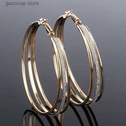 Charm 1 pair of classic circular large hoop earrings circular Gothic punk hoop earrings large-sized womens fashionable jewelry earrings Y240328