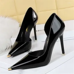 Dress Shoes Women 7cm 10.5cm Super High Heels Nude Pumps Sexy Bling Glossy Leather Low Lady Stiletto Party Metal Toe
