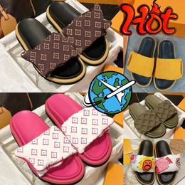 2024 Low price Designers Slippers Pool Pillow Mules Women Sandals Sunset Flat Comfort Mules Padded Front Strap Fashionable Style Slides