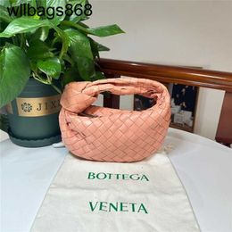 BottegVenetas Luxury Jodie Bag Baojia Mini Cloud Honey Peach Colour Woven Style 23 Counter Tote Handbags