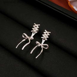 Charm Silver Needle X Cross Bow Earrings for Women 2024 New in Korean Fashion Drop Earring Solid Color Charm Jewelry Party Gifts Y240328