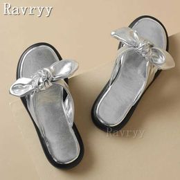 Slippers Open thick sole jacket with half slider 2023 summer new bow gold silver flat bottomed casual womens sandals H240328TWGY