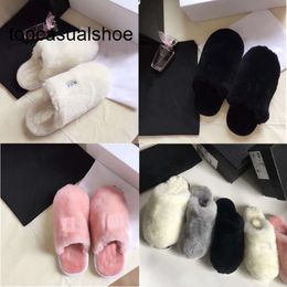 Chanelllies FAUX Channeles Paseo Fuzzy Slippers Designer Women FUR Fluffy slide mules interlocking C paris Ladies wool Slides furry fuzzy full plush shearling