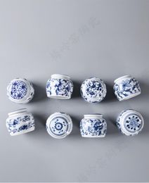 porcelain powder storage pot ceramic pot sealing pot general small ceramic powder mini tea canister Blue and white5376918