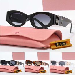 Polarized for Woman ManDesigner Sunglasses with letter brand sun glasses cat eye sunglasses beach traveling Adumbral black gold sunglasses designer logo glasses