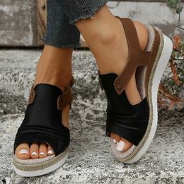 Sandals Folded PU leather wedge sandals for womens shoulder straps Espadrilles platform 2023 summer thick sole diapers H240328TLRZ