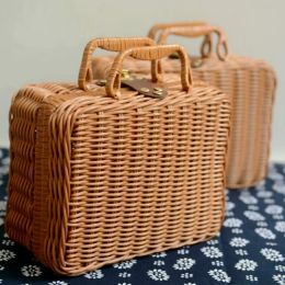 Baskets Retro PP Rattan Baskets Picnic Storage Basket Wicker Suitcase with Hand Gift Box Woven Cosmetic Storage Box Organisation Storage