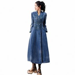 Kvinnkläder 2023 Vinterkvinnliga jackor Handgjorda lösa Cardigan Coats Kvinnors vintage broderad V-Neck denimjacka 9350 N8Y2#