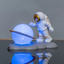 Miniatures Astronaut Figurine Resin Spaceman Sculpture Modern Home Decor Led Spaceman Creative Night Light Decoration Birthday Gift