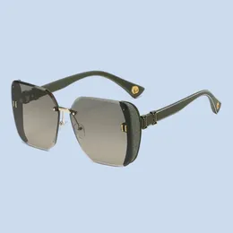 Classic women sunglasses designer vintage oversized frame sun glasses men beach travel outdoor eyeglasses womens polarized accessories hg141 B4