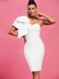 Basic Casual Dresses Evening Bandage Dress White Elegant Party for Women Ruffle Sexy One Shoulder Birthday Club Outfit 2023 Summer New yq240328