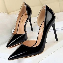 Dress Shoes Sexy Woman Pumps Patent Leather High Heels Plus Size 43 Women 2024 Stiletto Ladies Wedding