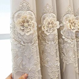 二重層刺繍フランスのロマンチックなベルベットレースワークリビングルームベッドルームベイ用薄手のカーテン