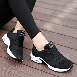 Fitness Shoes Women Lace Up Lightweight Sneakers Ladies Vulcanize Outdoor Sport Female Breathable Mesh Comfort Running