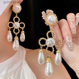 Charm Silver Needle Water Drop Pearl Flower Tassel Earrings for Women French Vintage Palace Style Drop Earrings Vintage Jewelry Y240328