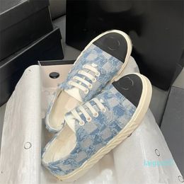 Designer Sneaker Casual Blue Denim Check Luxurys Canvas Women Shoe Sports Trainers Sneakers Gold Hardware Letters Rubber Sole Cotton Shoes