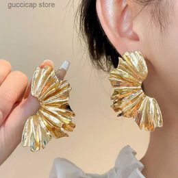 Charm Flower Fan-shaped Metal Earrings for Women Exaggerated Drop Earrings 2023 New High-end Female Charm Jewellery Wholesale Y240328