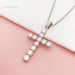 Bling Moissanite Sliver Gold Pendant Men Fine Jewelry Sier Cross Pendent Necklace