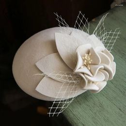 Berets FS Women Fascinator Hat Cocktail White Wool Felt Wedding Party Headpiece Fashion Black Formal Flower Pillbox Hats