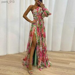 Basic Casual Dresses Womens Evening Dress One Shoulder Backless Colour Printed Single Long Sleeve Side Slit Hem Prom Party Banquet yq240328