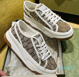 Alphabet Embroidery, Colour Matching, Retro Thick-soled Canvas Shoes for Men and Women, Lovers, Muffin Bottom Tie, Casual Fashion Foreign Trade