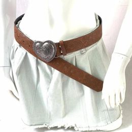 Belts Vintage Elegant Brown Special Texture Premium Feel Heart-shaped Belt Simple Versatile Sweet Cool Spicy Girl Love Luxury