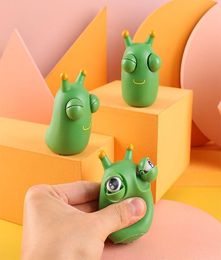 Toys Burst Squeeze toy Green Eye Caterpillar Pinch toys Adult Kids Stress Relief Squishy Toy4555690