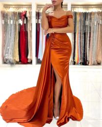 Party Dresses Normicel Rust Off Shoulder Mermaid Prom Dress Long Satin Pleated Evening With Slit Wedding Bridemaid Formal Gowns