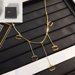 Diamond Letter Pendants Brand Necklace Jewelry Pearl Jewelry Men Womens Choker Wedding Gift 18K Gold Stainless Steel Chains with Box Wholesale