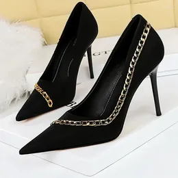 Dress Shoes Metal Chain Women Pumps Design High Heels Sexy Nightclubs Lady Stilettos Silks Satins Female