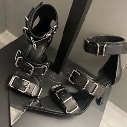 Spicy Girl Small Altar High Heels Punk Style Cool and Handsome Metal Decoration Belt Buckle Heel Sandals for Women 240322