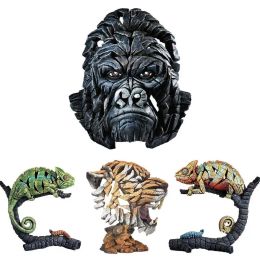 Sculptures Simulated Animal Sculpture Resin Ornaments Gorilla Tiger Chameleon Sculpture Desktop Decorations Xmas Gifts For Family And kids
