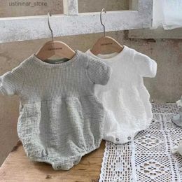 T-shirts 2023 Summer New Baby Solid Short Sleeve Bodysuit Infant Girl Cute Puff Jumpsuit Newborn Toddler Cotton Ribbed Clothes 0-24M24328