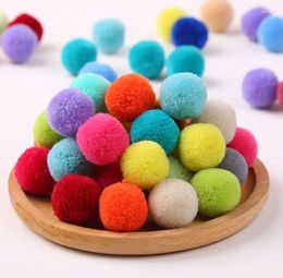 Party Decoration 1000pcs 2cm/2.5cm Coloured Large Pom Poms Arts Balls Ornaments Pompoms DIY Crafts Christmas Decorative Accessories