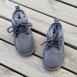 Зимние детские сапоги для маленьких девочек, теплая плюшевая уличная детская обувь с мягкой подошвой на шнуровке для мальчиков до щиколотки CSH1214 240321