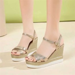 Sandals Fashion Wild Diva for Clear Small Wedge 2024 Women Stretch Flat H240504