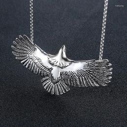 Chains 2024 Goro Takahashi Goldenhead Eagle Pendant Vintage Claw Feather Necklace Women's Men's Stainless Steel Hair
