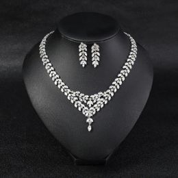 Pendant Necklaces Europe And The United States Cross-Border Simple Fashion Zircon Necklace Earrings Set Bridal Dress With Jewellery Fema Otag6