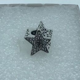 Charme de estrela assimétrica cintilante de prata esterlina genuína adequado para pulseira de miçangas joias 790016C01